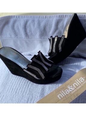 Black luxury suede and leather platform sandals made in Italy 🇮🇹